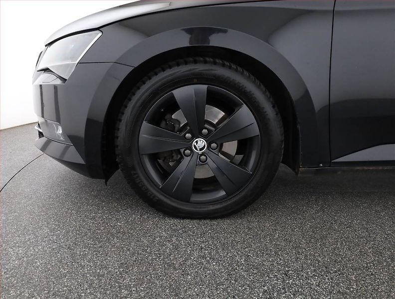 Škoda Superb (2016) 2.0 TDI 4x4, 4X4, Automat - fotka 16 z 16