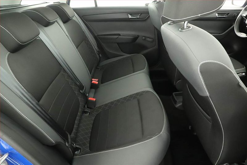 Škoda Fabia (2021) Ambition 1.0 TSI - fotka 7 z 12