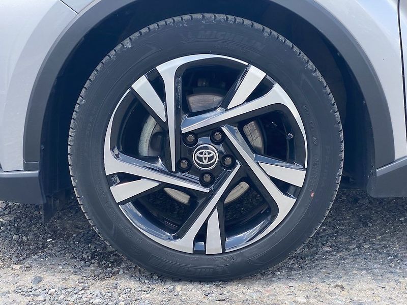 Toyota C-HR 2.0HEV, ČR-1m, Style, DPH - fotka 9 z 14