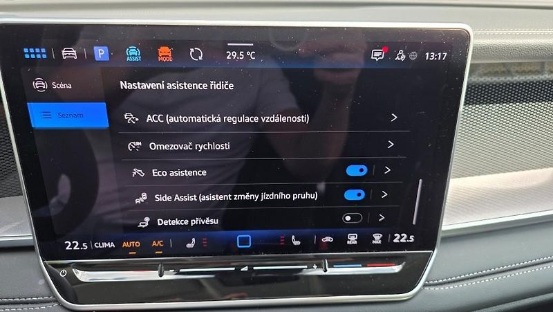 Volkswagen Tayron (2025) 1.5 eTSI 110 kW DSG7 7míst  - fotka 34 z 41