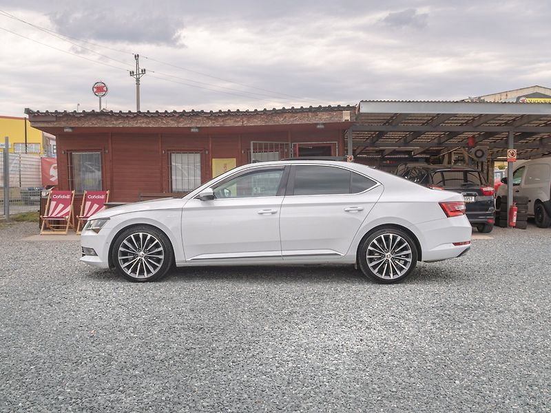 Škoda Superb (2017) 12/17 ČR 2.0TDI–LAURIN KLEMENT - fotka 8 z 59