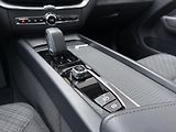 Volvo XC60 T6 AWD RECHARGE // 1.maj. //ČR - náhled 20