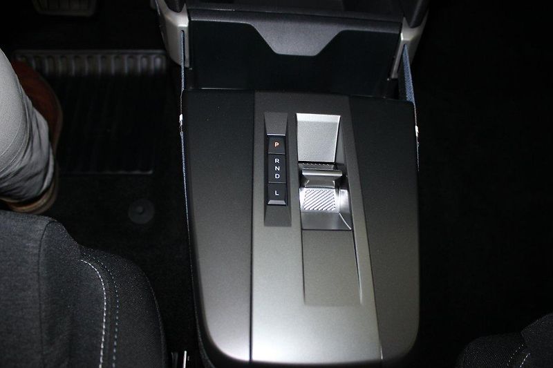 Opel Frontera (2026) Edition Hybrid 1.2 TURBO 81kW - fotka 10 z 14