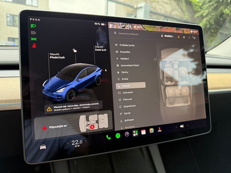 Tesla Model Y Long Range AWD - fotka 23 z 41