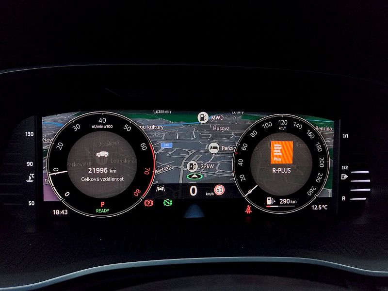 Škoda Octavia (2025) Top Selection 1,5  Tsi 110 Kw - fotka 7 z 41