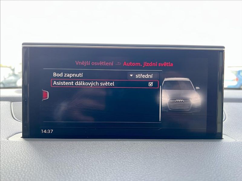 Audi Q7 3,0 TDi  MATRIX  VZDUCH  200kW - fotka 41 z 54