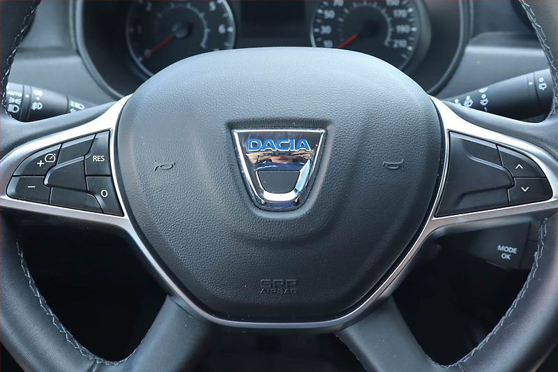Dacia Duster (2018) 1.6 SCe, Tempomat - fotka 17 z 20