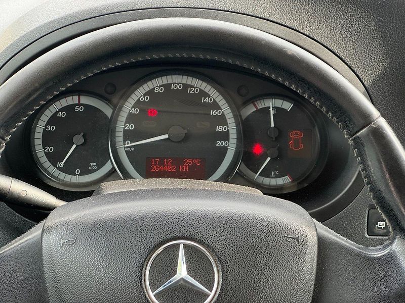 Mercedes-Benz Citan (2016) 109 CDI 66kW - fotka 16 z 25