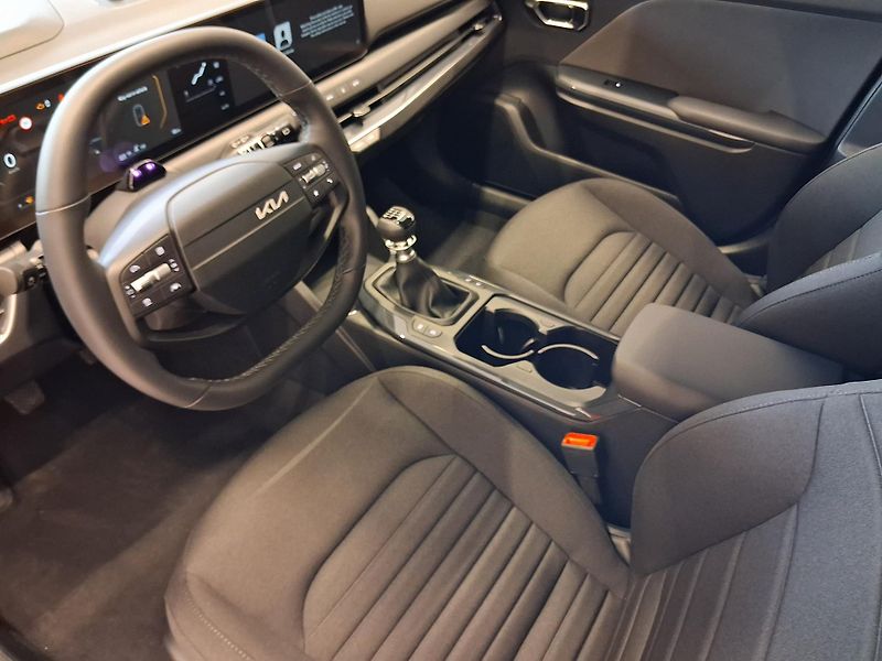 Kia K4 (2026)  1,0 T-GDi GPF EXCLUSIVE - fotka 6 z 10