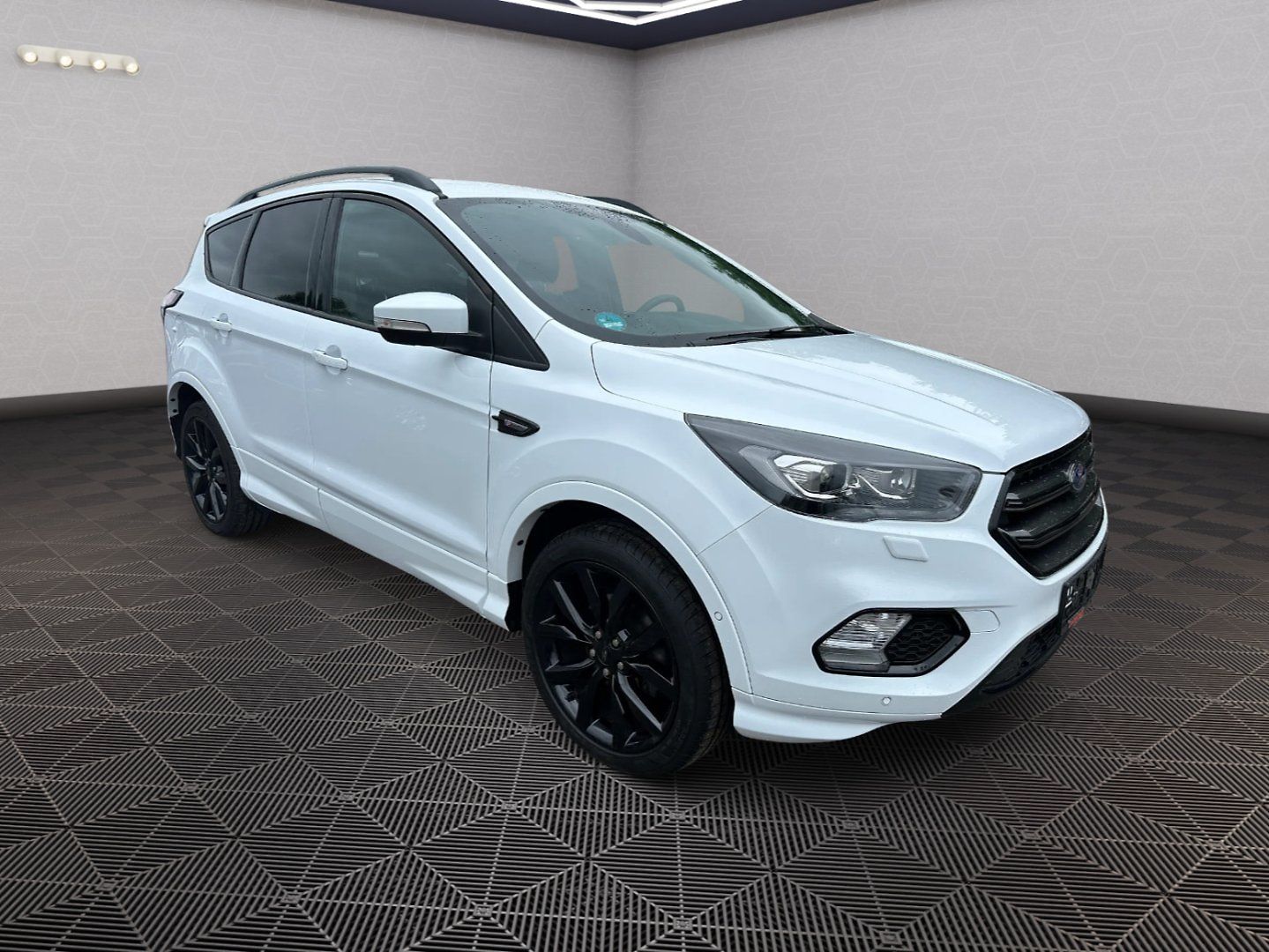 Ford Kuga 1,5EcoBoost 110KW  ST-Line
