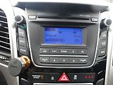 Hyundai i30 1,6CRDi  Automat!! 2 x kola! - náhled 22