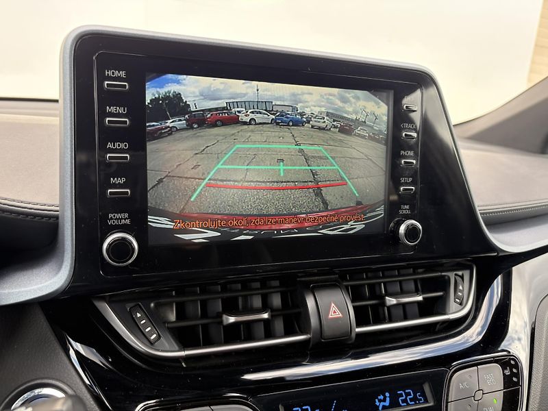 Toyota C-HR 2.0 HSD e-CVT Selection - fotka 21 z 23