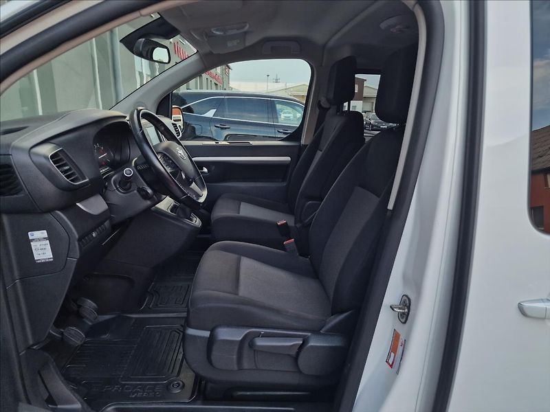 Toyota ProAce Verso 2.0 D-4d 110kW L2 Shuttle, ČR - fotka 21 z 50