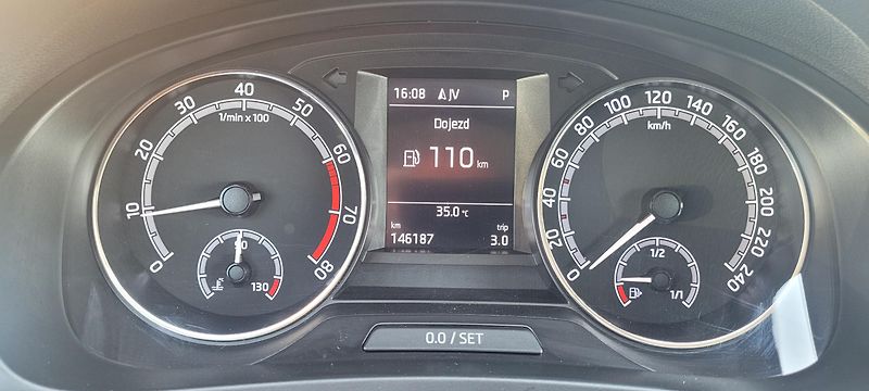 Škoda Rapid (2017) 1,4TSi 92kW DSG Xenony Drive - fotka 25 z 40