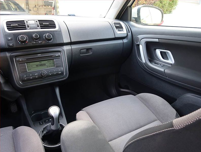 Škoda Fabia (2008) 1.2 12V, za skvělou cenu - fotka 8 z 17