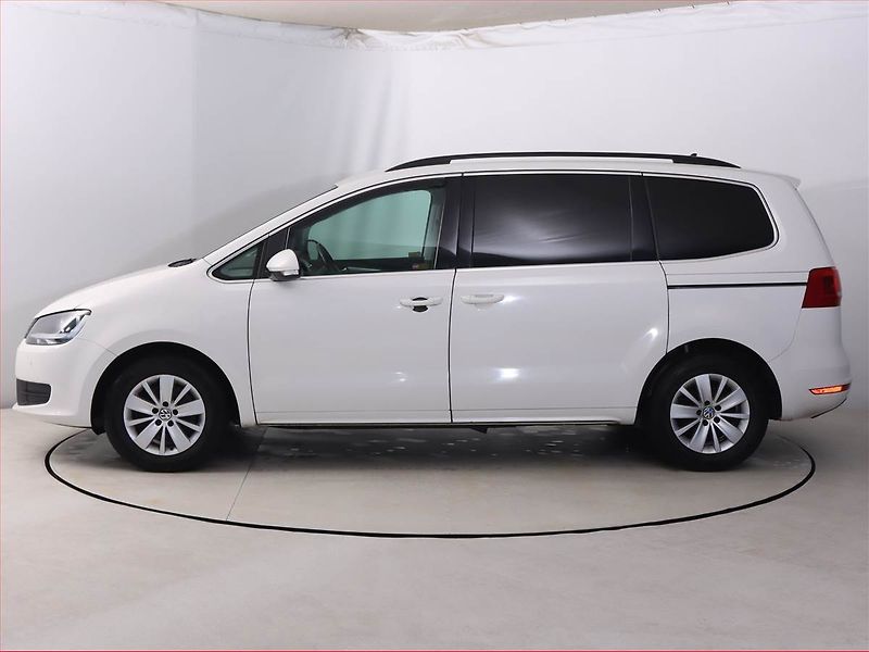 Volkswagen Sharan (2013) 2.0 TDI, Automat, Serv.kniha - fotka 3 z 19