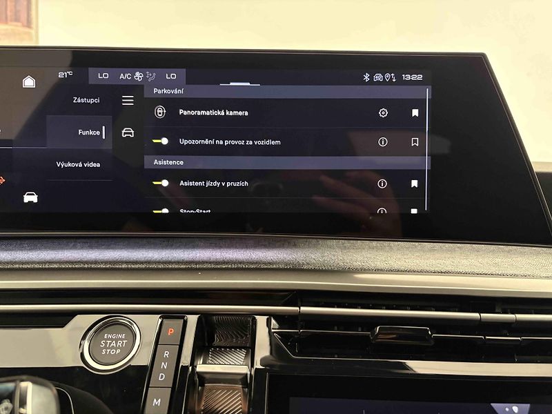 Peugeot 3008 (2026) Business Hybrid 145 e-DCS6 - fotka 32 z 45