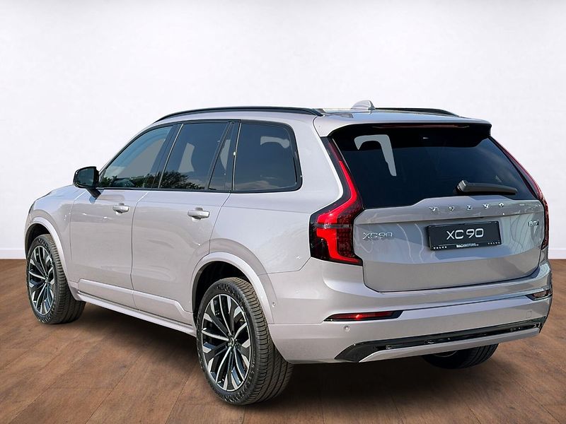 Volvo XC90 (2026) PLUS B5, ventilace, kamera 360 - fotka 3 z 23