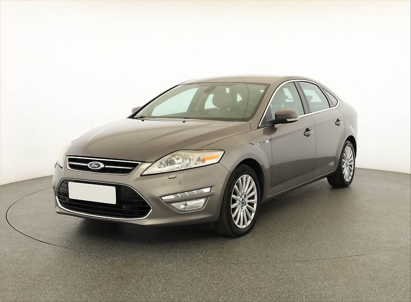 Ford Mondeo (2012) 2.0 TDCi, Serv.kniha - fotka 2 z 16