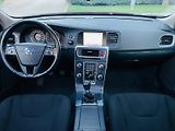 Volvo V60 2.0D4 5VÁLEC SERVISKA TAŽNÉ - náhled 23
