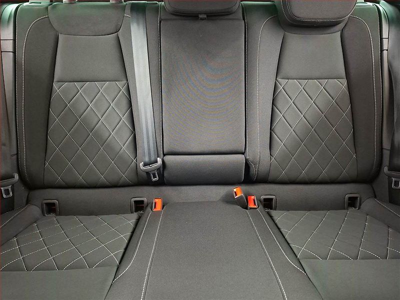 Škoda Karoq (2024) Sportline 2.0 TSI - fotka 10 z 19