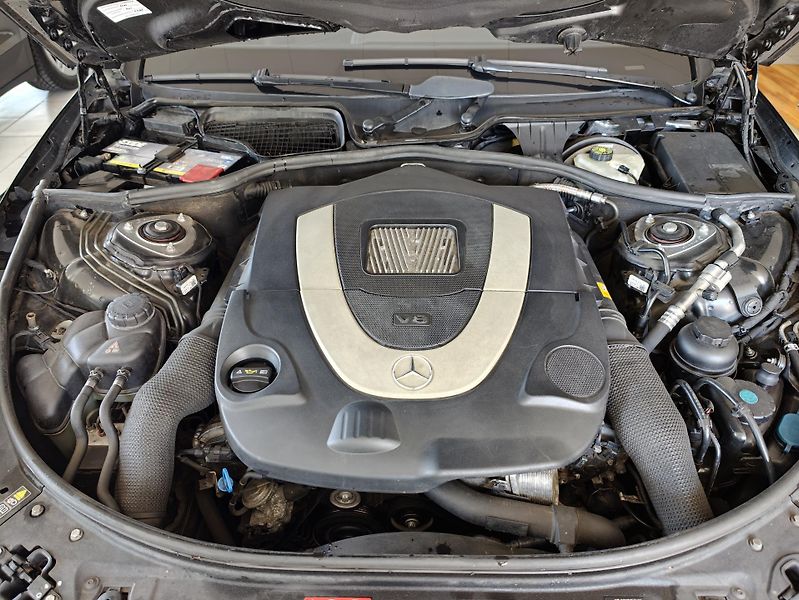 Mercedes-Benz CL 500 AMG - fotka 35 z 35