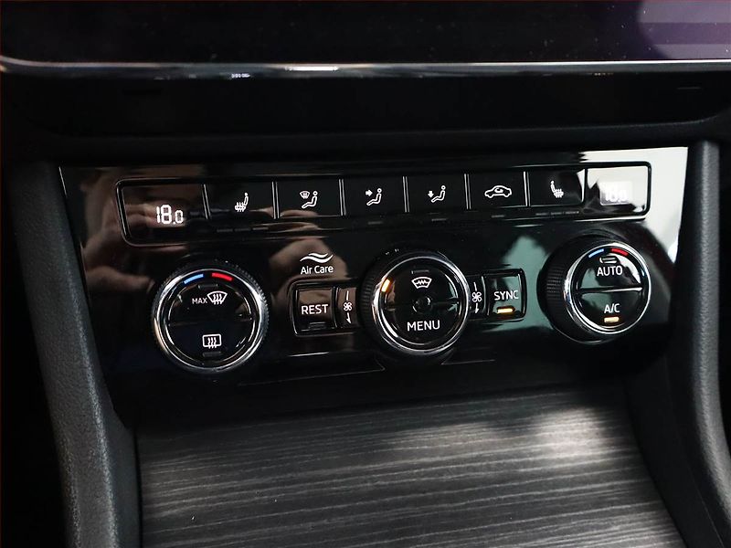 Škoda Superb (2021) Style 2.0 TSI - fotka 16 z 20