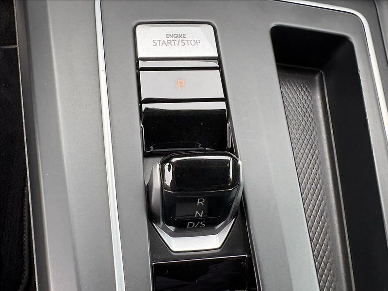 Volkswagen Golf 2,0 TDi 85kW,Led,Kamer,ACC,Nav - fotka 12 z 46