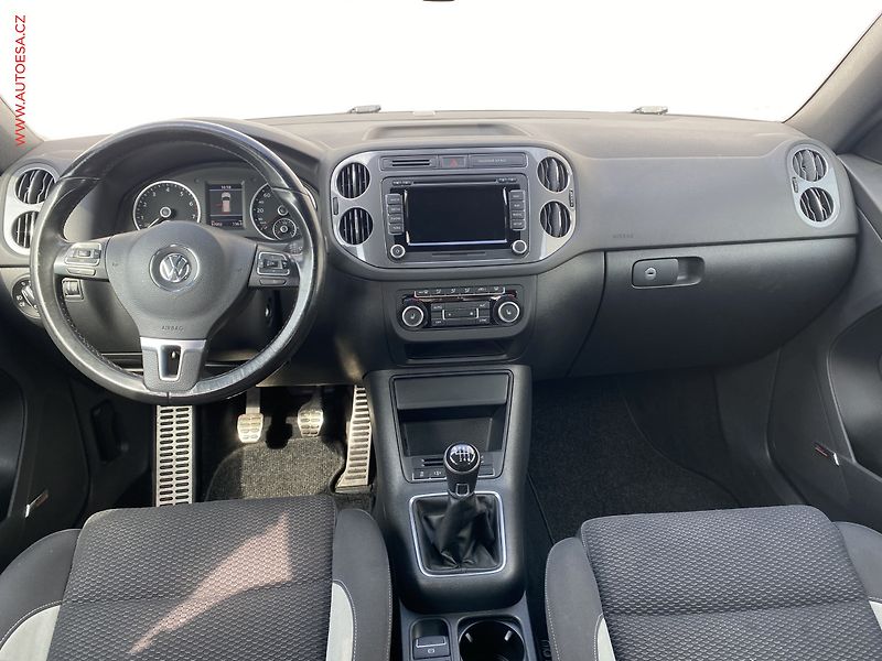 Volkswagen Tiguan (2012) 1.4 TSi, Sport, bixen, navi - fotka 8 z 18