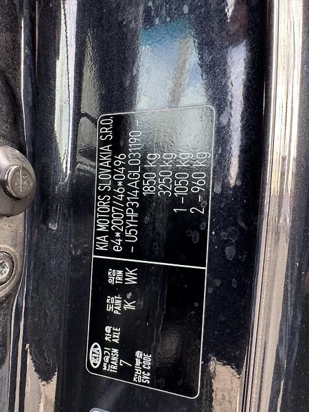 Kia Ceed (2016) 1.6 T-GDI 150kW GT Plus RECARO - fotka 25 z 25