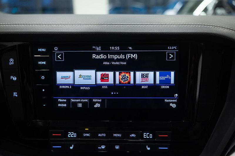 Volkswagen Touareg (2022) 3.0TDI 210KW 4X4 1ČR NOVÁ CENA - fotka 27 z 39