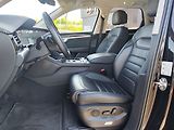 Volkswagen Touareg 3.0 TDi/210kW Elegance AT 4x4 - náhled 18