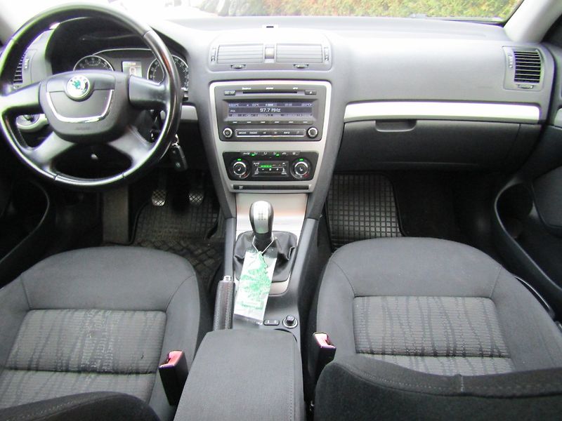 Škoda Octavia (2009) 2.0 TDI 103kW 4X4 - fotka 15 z 36