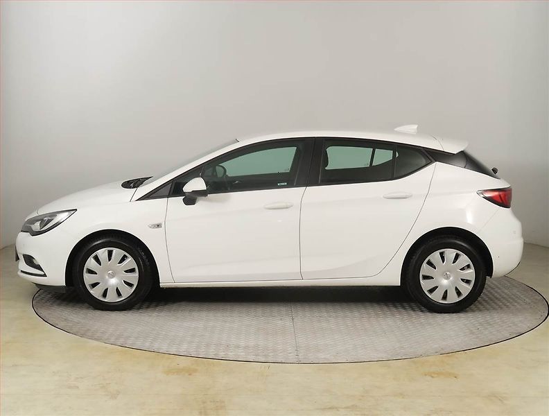 Opel Astra (2017) Enjoy 1.6 CDTI, Serv.kniha - fotka 3 z 15