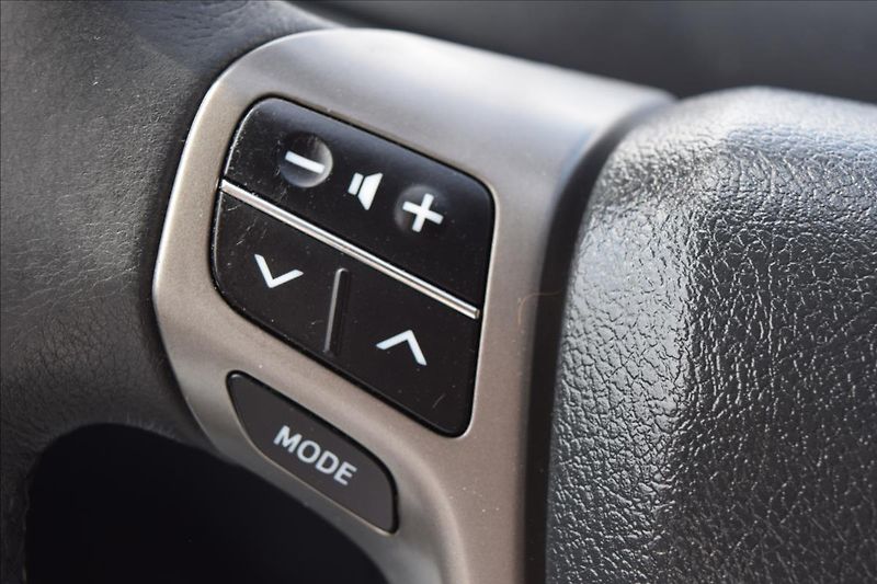 Toyota Verso 1,6 i 97KW NÍZKÉ KM 2XKOLA - fotka 38 z 48