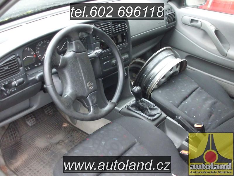 Volkswagen Passat (1996) VOLAT 602 696118 - fotka 2 z 4