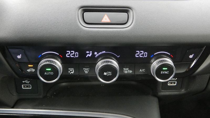 Honda HR-V 1.5 i-MMD Advance e-CVT - fotka 16 z 23