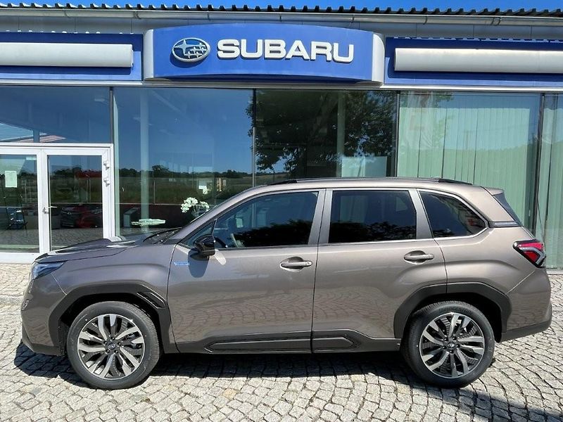 Subaru Forester (2025) 2.0i Touring - NOVINKA - fotka 3 z 13