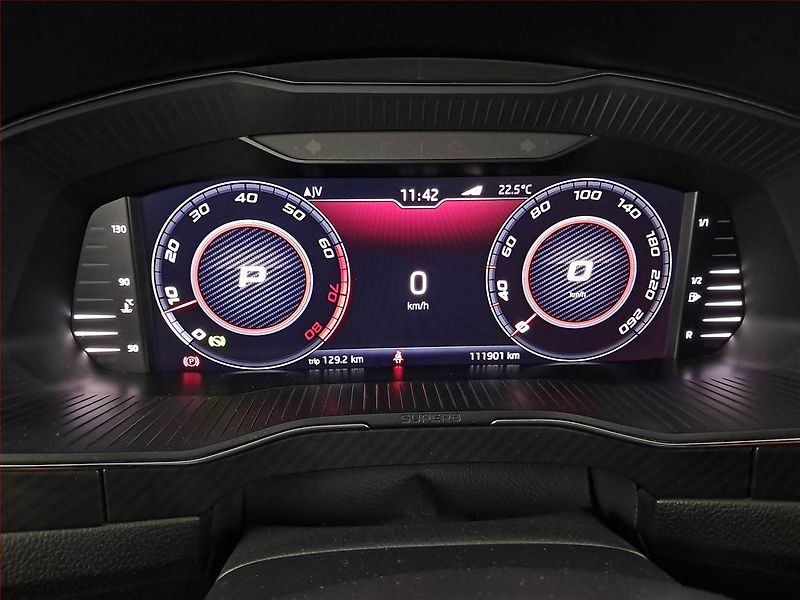 Škoda Superb (2020) Sportline 1.5 TSI - fotka 10 z 24