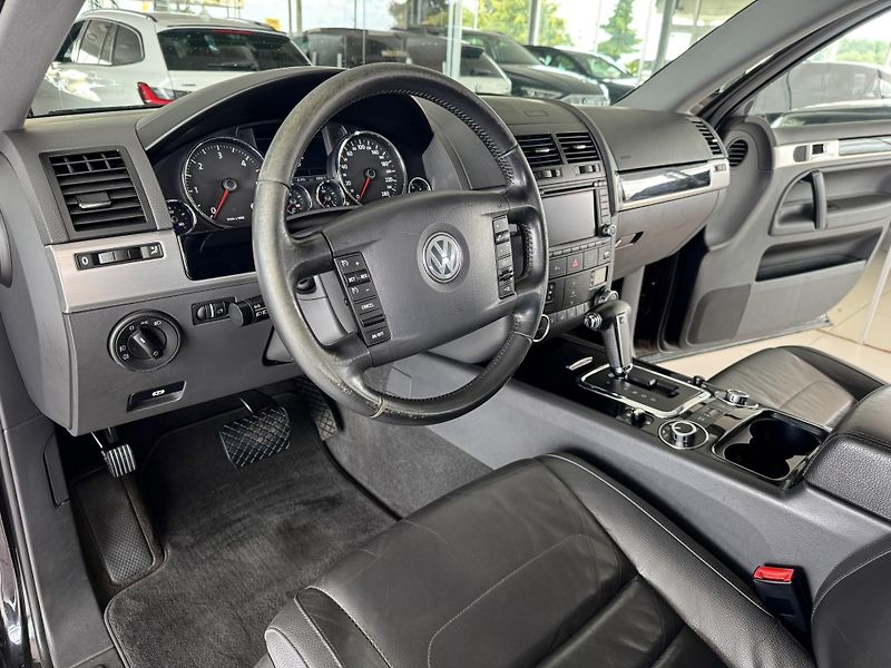 Volkswagen Touareg - fotka 11 z 37