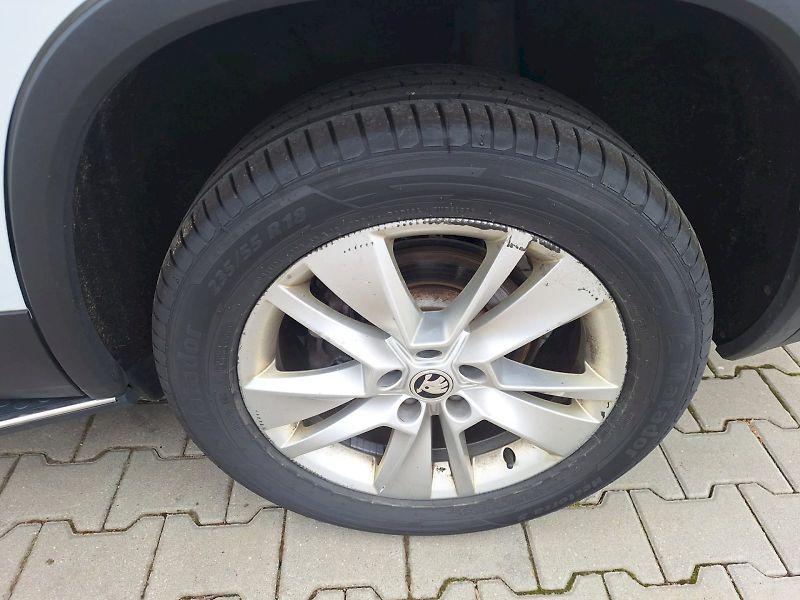 Škoda Kodiaq (2020) 2.0 TDI / 140 kW / 7DSG / 4x4 - fotka 34 z 35