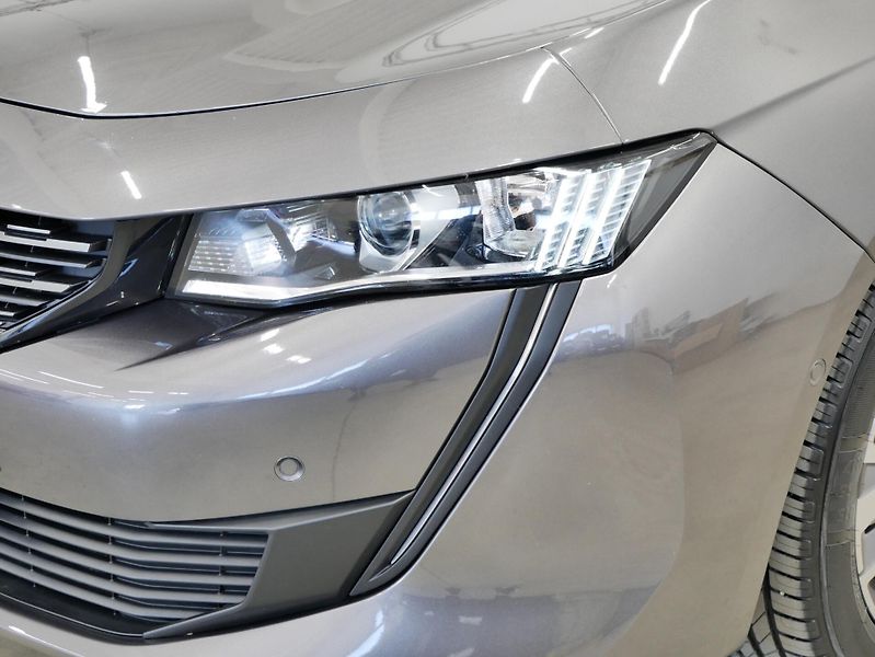 Peugeot 508 - fotka 9 z 27