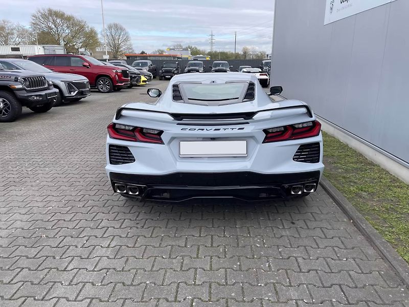 Chevrolet Corvette C8 Stingray 3LT Magnetic Lift - fotka 8 z 23