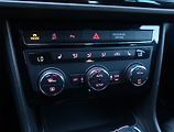 Seat Leon (2018) 1.4 TSI, Automat, Kůže, Navi - náhled 17
