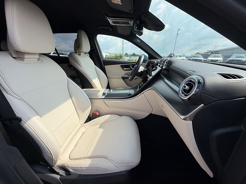 Mercedes-Benz GLC 200 d 4MATIC - fotka 10 z 37
