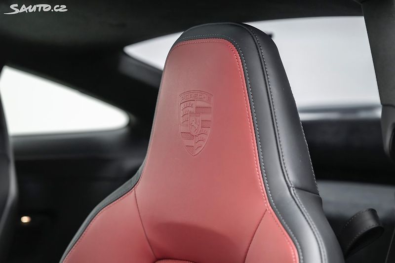 Porsche 911 992.2 Carrera 4 GTS*Aero*Burm - fotka 27 z 46