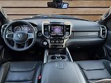 Dodge RAM (2019) +LARAMIE+LONGBED+HEMI+ - náhled 20