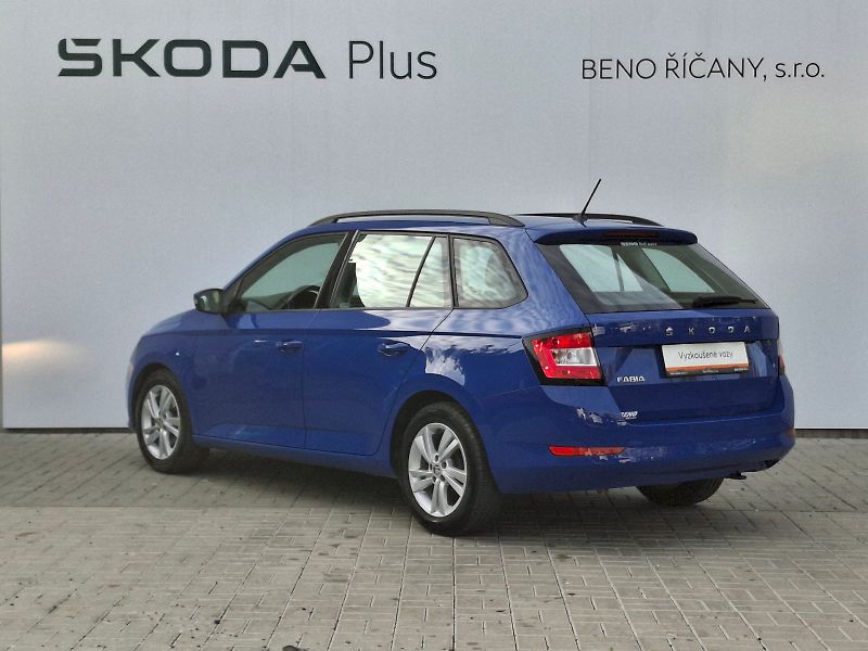 Škoda Fabia (2022) Combi Ambition 1,0TSi 70kW - fotka 10 z 27