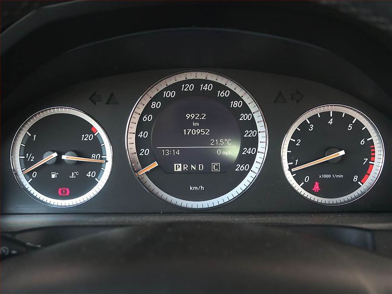 Mercedes-Benz Třídy C (2008) C 200 Kompressor, Automat - fotka 11 z 15
