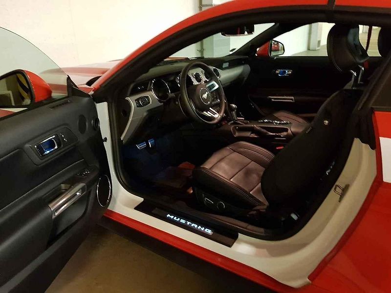 Ford Mustang Hasičského záchranného sboru ČR.